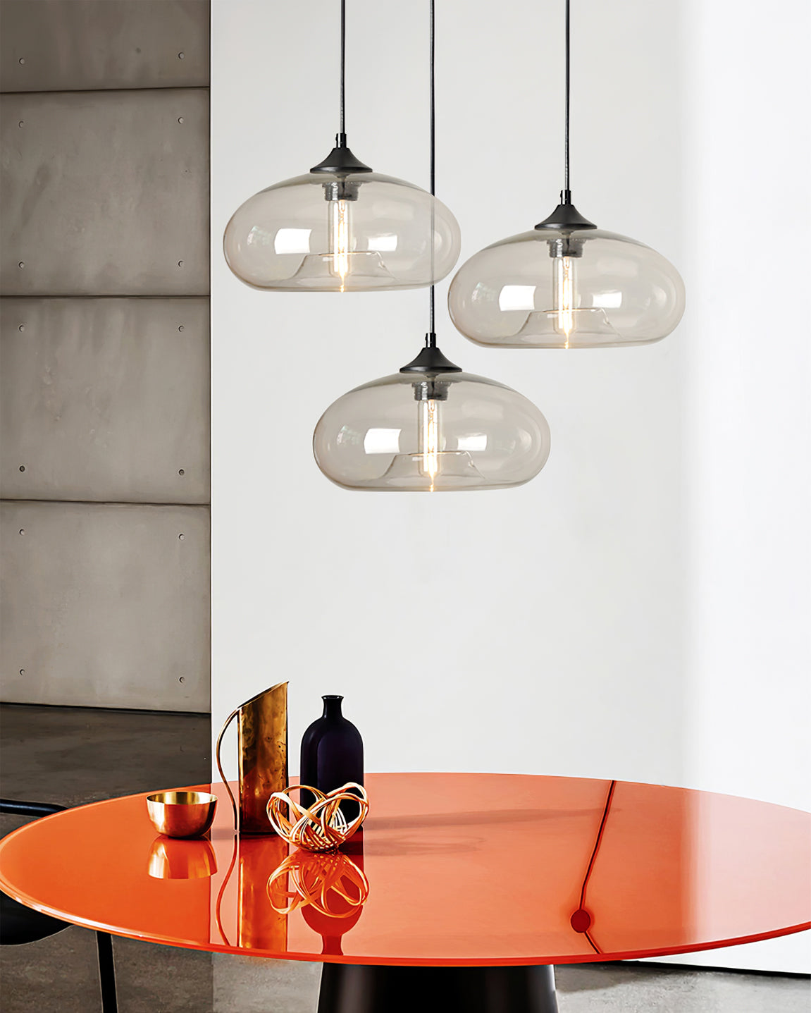 Bella Glas Pendelleuchte – Stilvolle Lichtquelle für Ihr Esszimmer