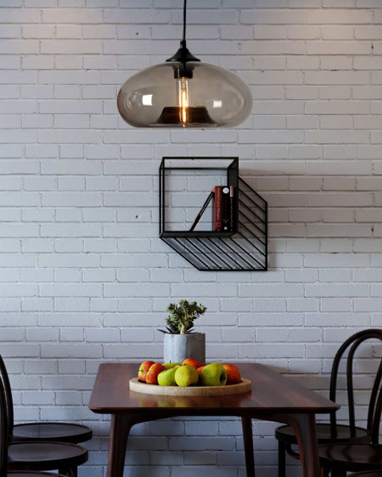 Bella Glas Pendelleuchte – Stilvolle Lichtquelle für Ihr Esszimmer