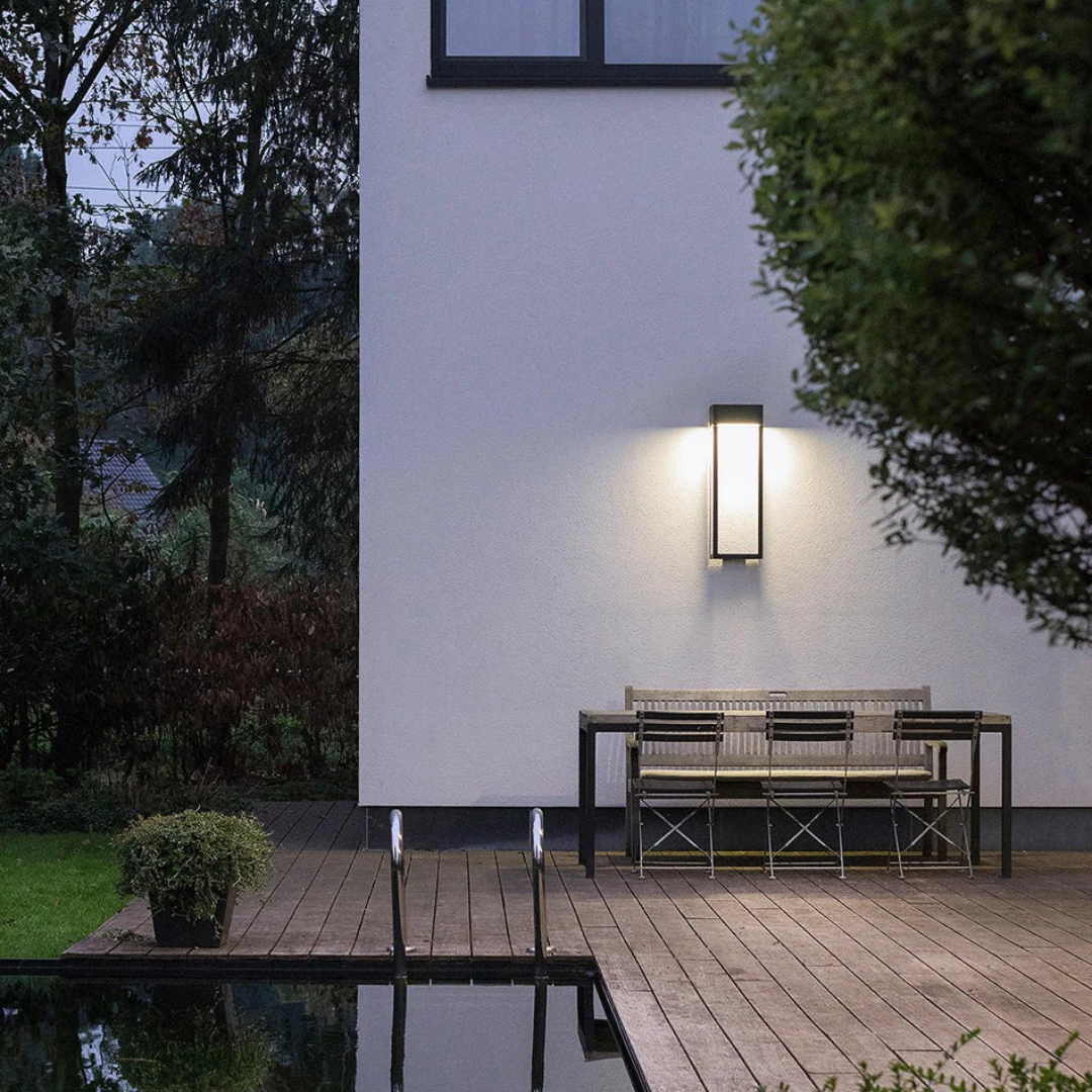 Alcane LED Außenlampe – Elegante Lichtakzente Für Ihren Garten