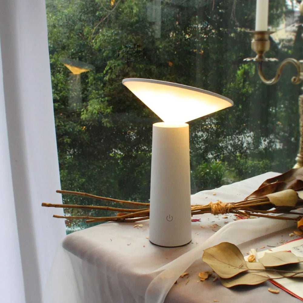 Aurora Tischlampe Dimmbar – Elegantes Design für Stilvolle Räume