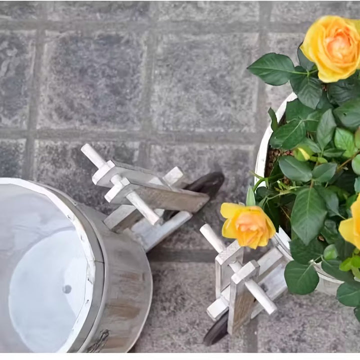 Fassförmiger Pflanzer