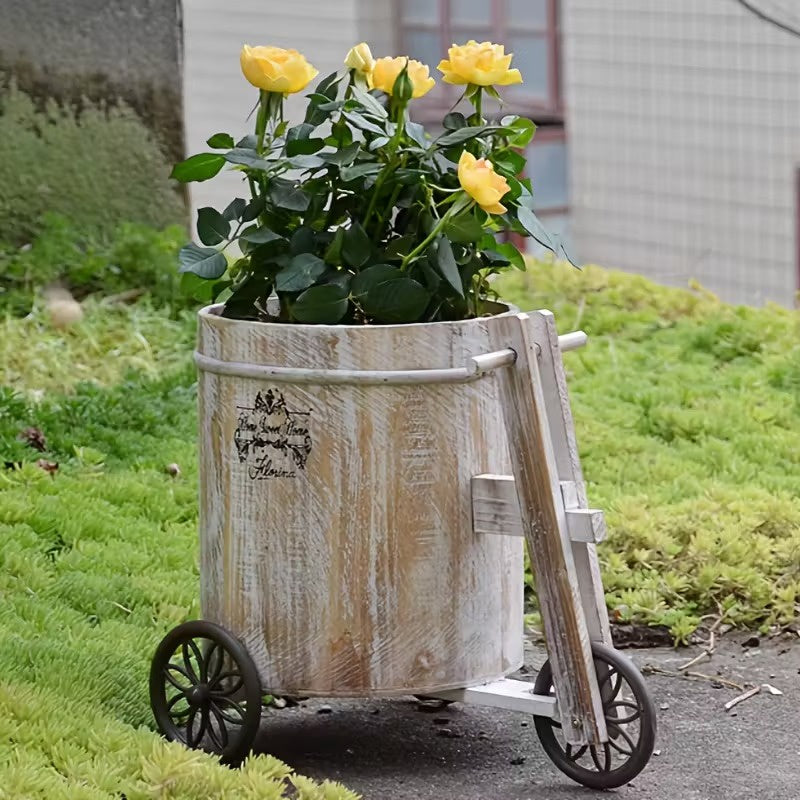 Fassförmiger Pflanzer