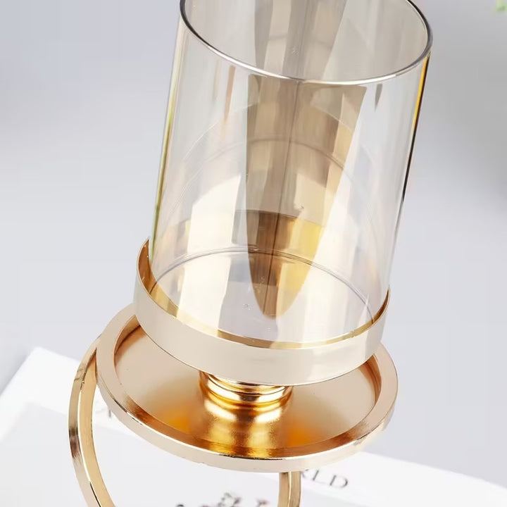 Zylindrischer Kerzenhalter mit Ringständer